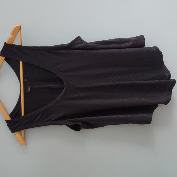 Prana yoga top - Picture 1 of 5